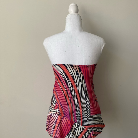 A funky trendy tank top from Ardenes - Picture 3 of 3